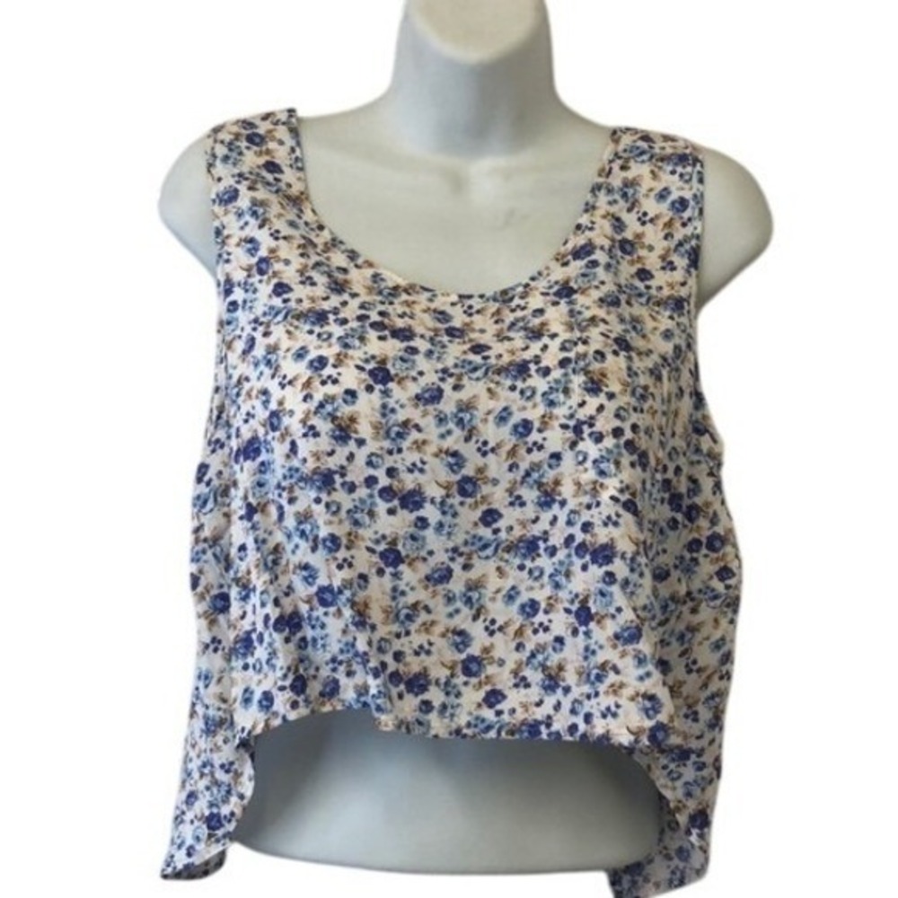 YMI floral open back cropped top‎ juniors size M Medium